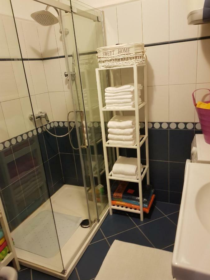 Cozy Apartment In Rovinj Bagian luar foto